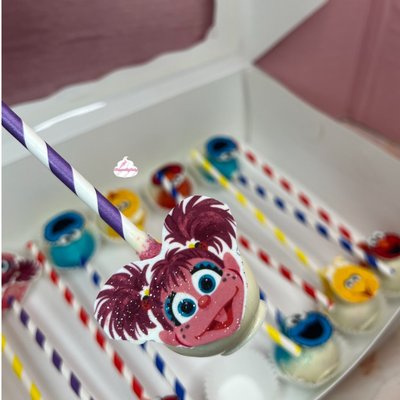 Custom Cakepops