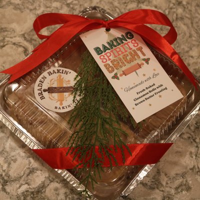 4 Cinnamon Rolls (Packaged)