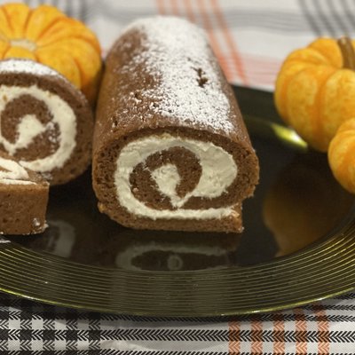 Pumpkin Roll (Half Roll)