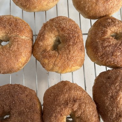 Sourdough Bagels Cinnamon Sugar (6pack)