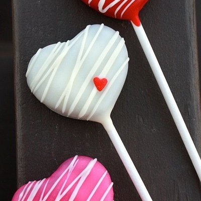 Heart Cake Pops