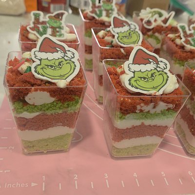 Grinch Cheesecake Shooters