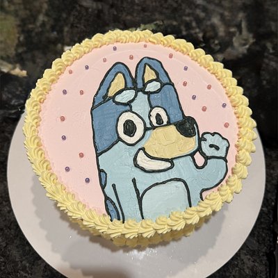 Round Cake - 8 inch