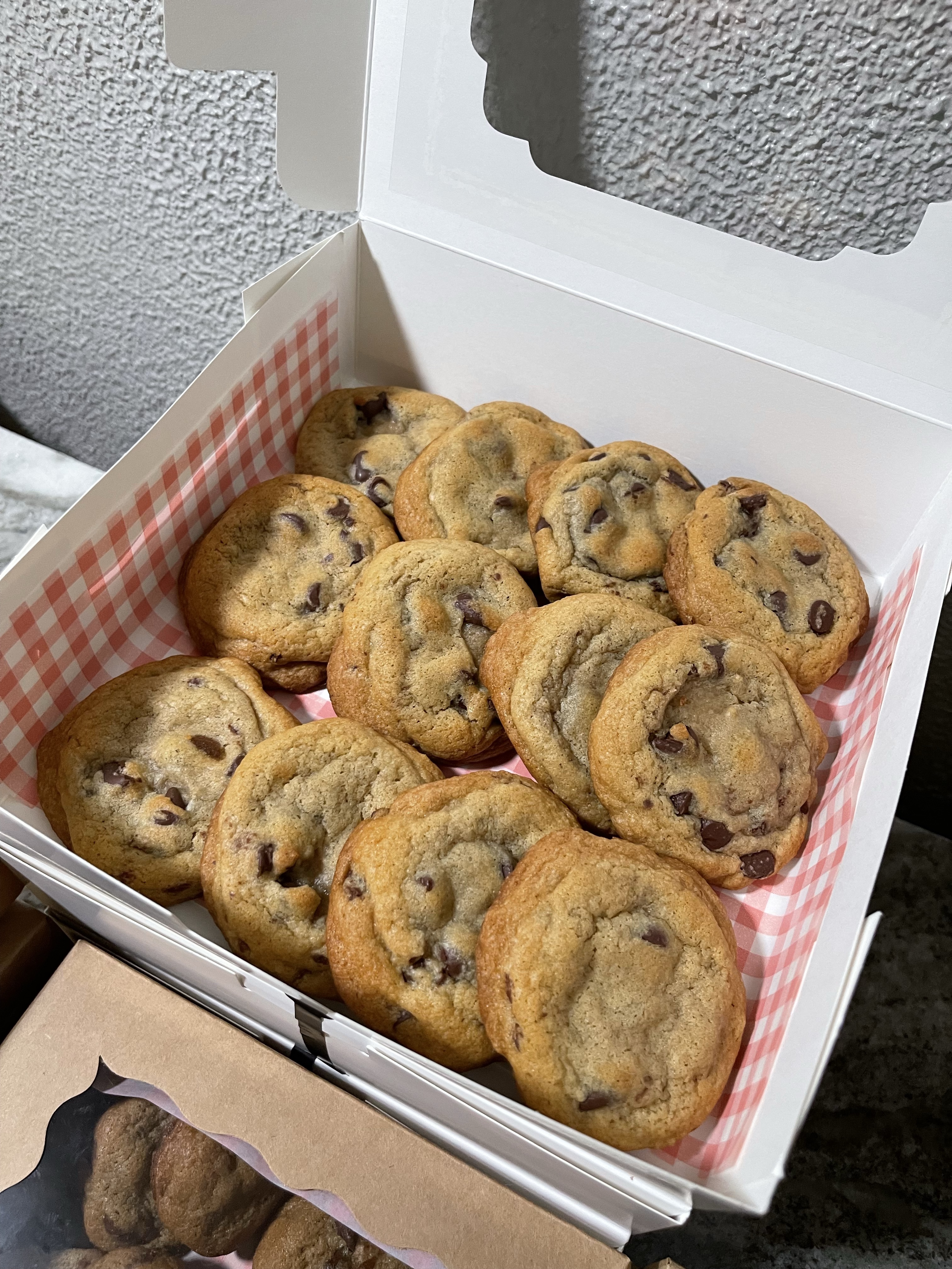 Chocolate chip Cookies - Dozen