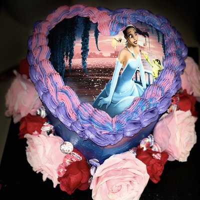 8 Inch Heart Cake