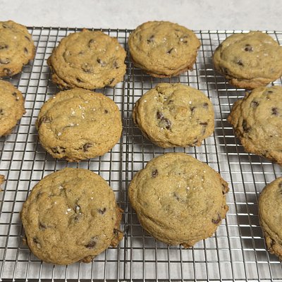 Sourdough Chocolate Chip Cookies (6)