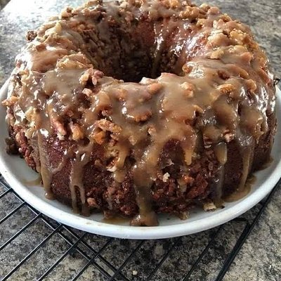 Pecan Upside Down Bundt / Caramel Drizzle