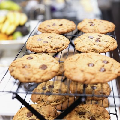 Brown Butter Chocolate Chip Cookies (Half Dozen) 🔥 (Fan Favorite) 