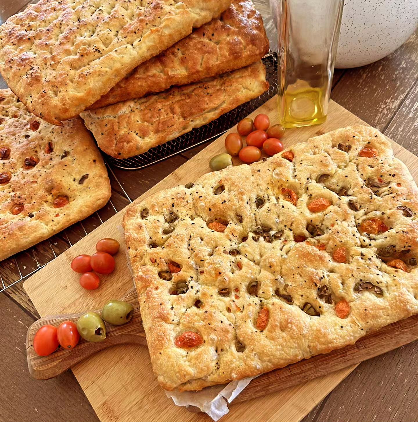 Foccacia Bread - Large 10×14