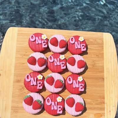 Chocolate Covered Oreos 