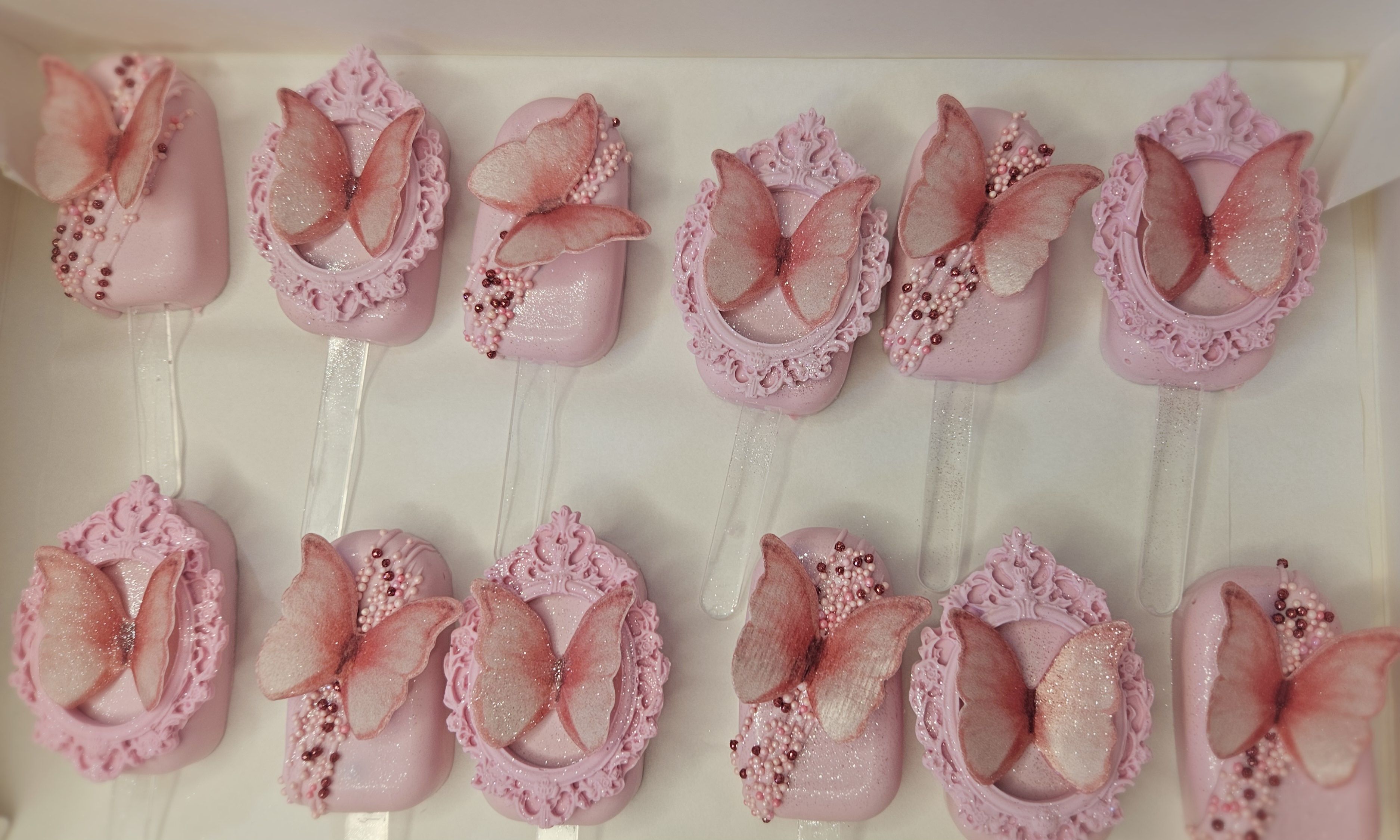 Cakesicles