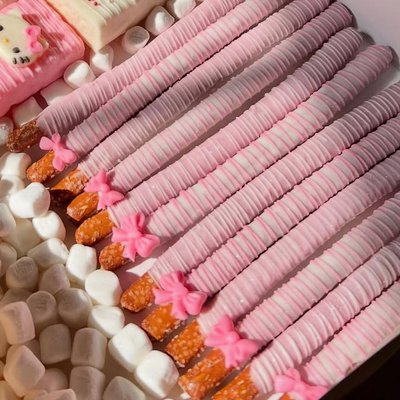 Pretzel Rods 