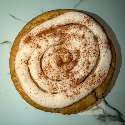 Cinnamon Roll Deep Dish Cookie 1-Count