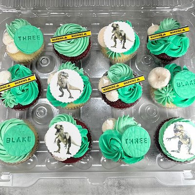 Decorative Cupcakes (12 toppers)