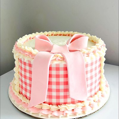 10” Round Cakes