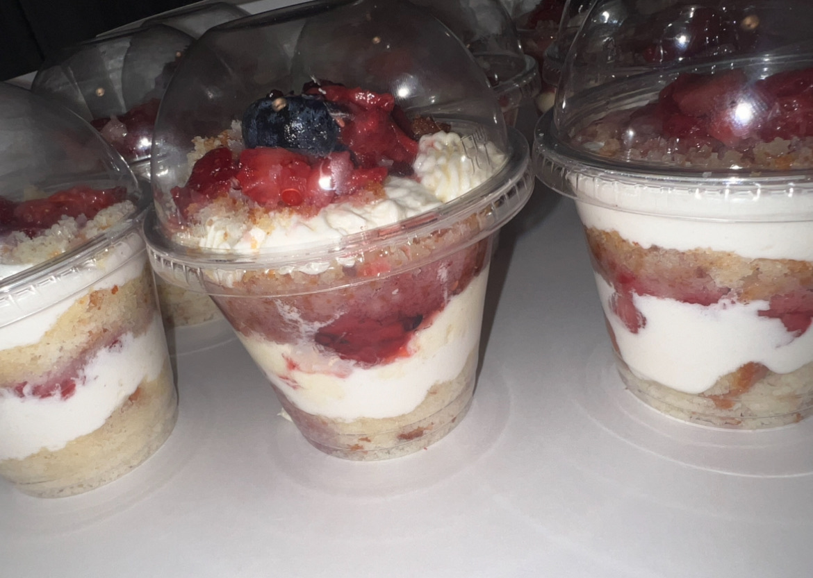 1 Dozen Chantilly Parfait Cups