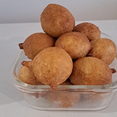 Lolas Snackbite