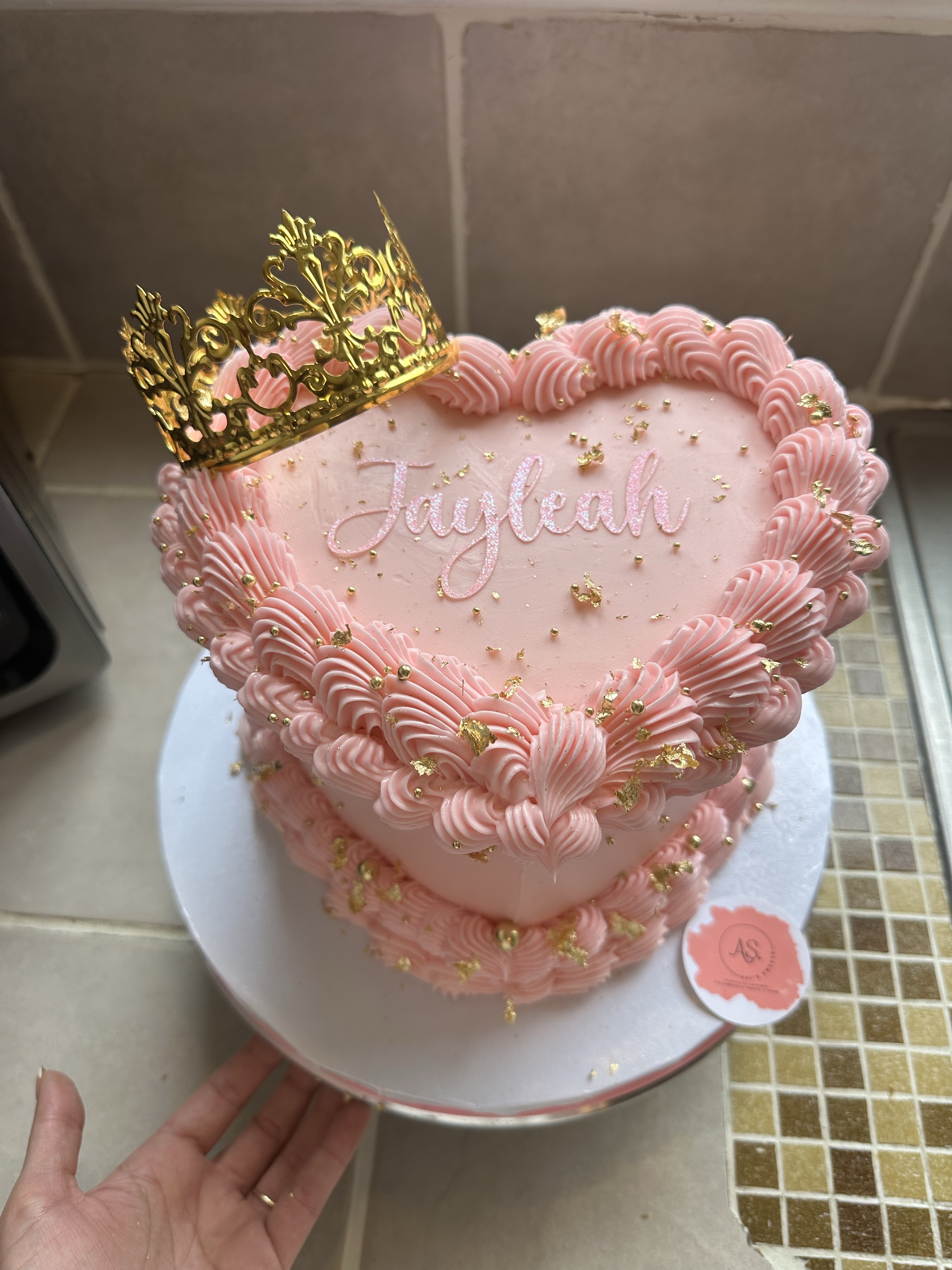 8” Heart Cake 