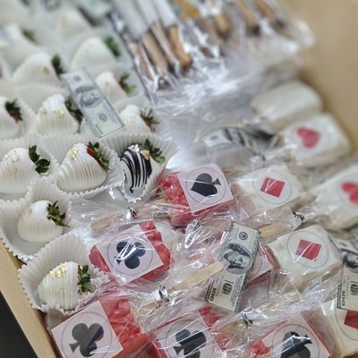 Themed Dessert Box 