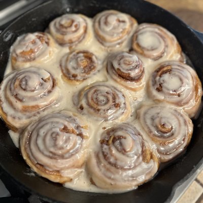 Cinnamon Rolls Iced