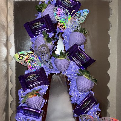 Letter Cakes 