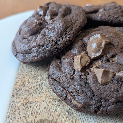 Double Chocolate Cookies (12) 