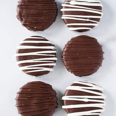 Chocolate Covered Oreos 