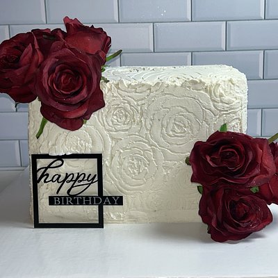 8i nch Round Cake