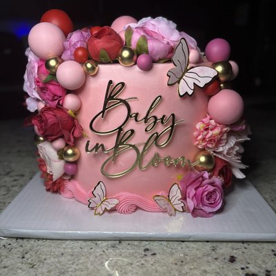 8” Round Cake