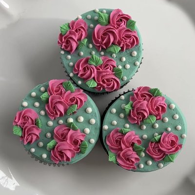 Really Cute Cupcakes - 6 Count Boxed