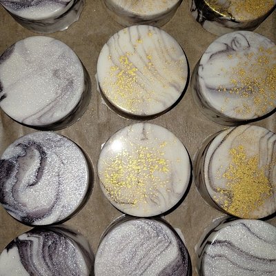 Oreo Pucks
