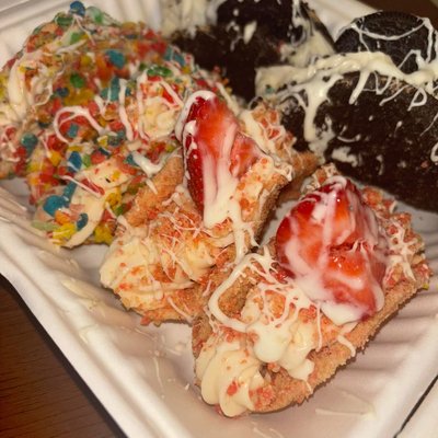 Cheesecake Tacos 