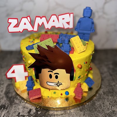 Roblox Themed Cake