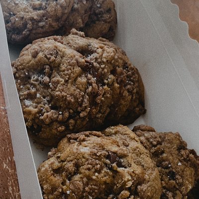 Pumpkin Patch Sourdough Cookies With Brown Sugar Crumb - 6 Pack