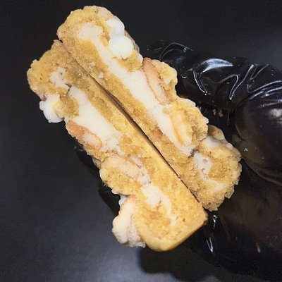 Nana’s Pudd’n (1/2 Dozen)(Stuffed w/ Cheesecake)