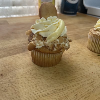 Banana Pudding Cupcake 