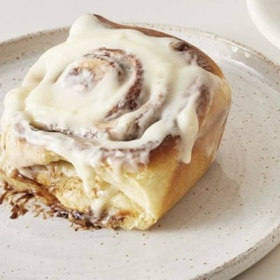 Cinnamon Rolls 4 Pack 