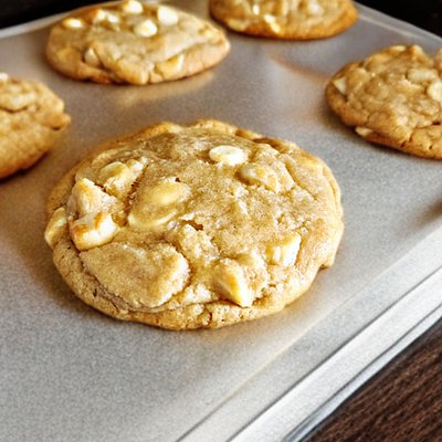 White Chocolate Macadamia Nut