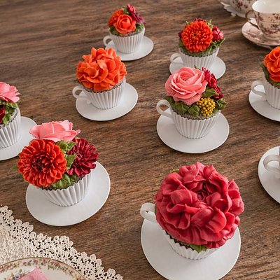 6 Teacups