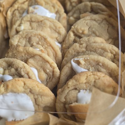 Banana Cream Pie Cookie (12 Pack)