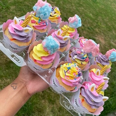 “Special Request” Cupcakes 