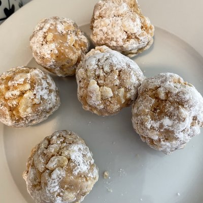 Peanut Butter Bon Bons 