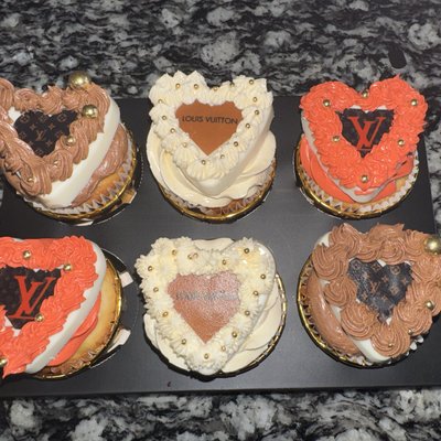 Luxury Cupcakes 