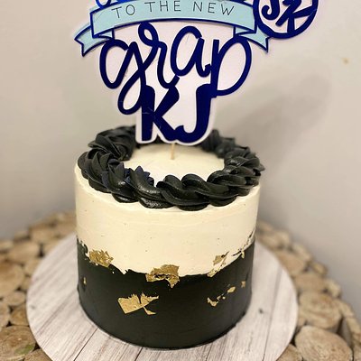 Black And Gold Cake