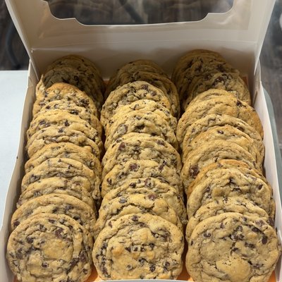 Sourdough Brown Butter Chocolate Chip Cookies