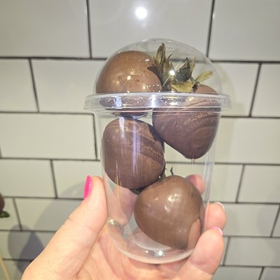 Chocolate Dipped Strawberry Cup 