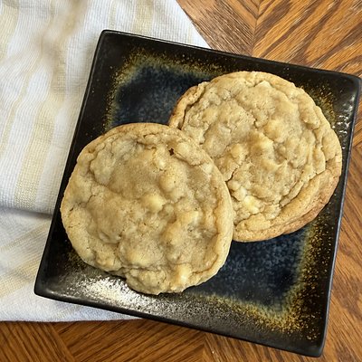 White Chocolate Chip Macadamia Nut Cookies