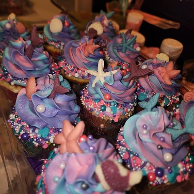 💙CUSTOM CUPCAKE💙