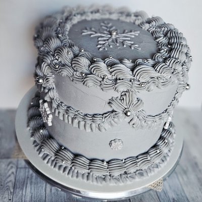 8 Inch 3 Layer Cake