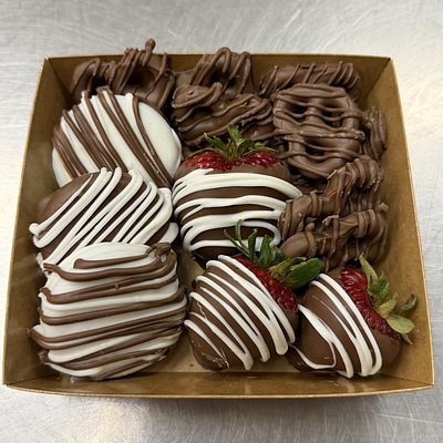 Sweet & Dipped Mini Sampler